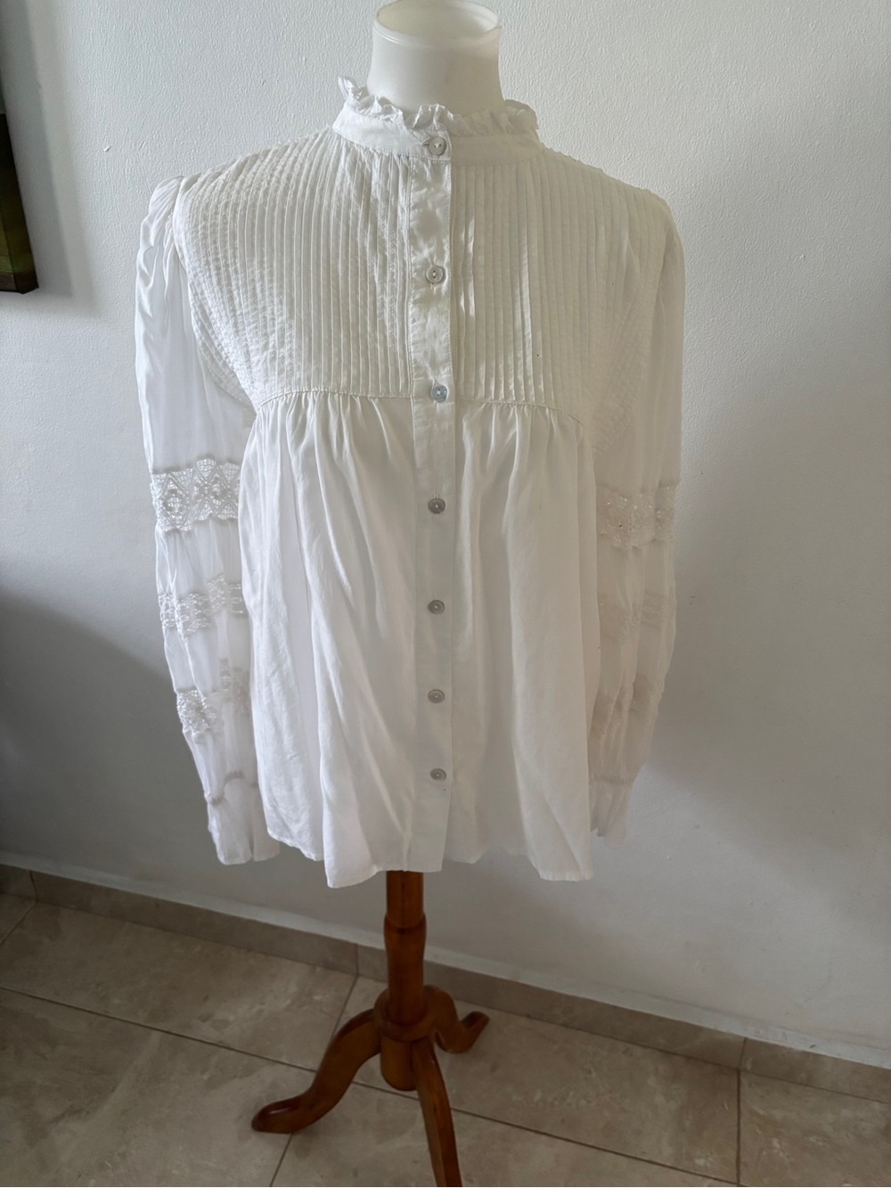White Women's Pintuck Button-Front Blouse with Lace Sleeves